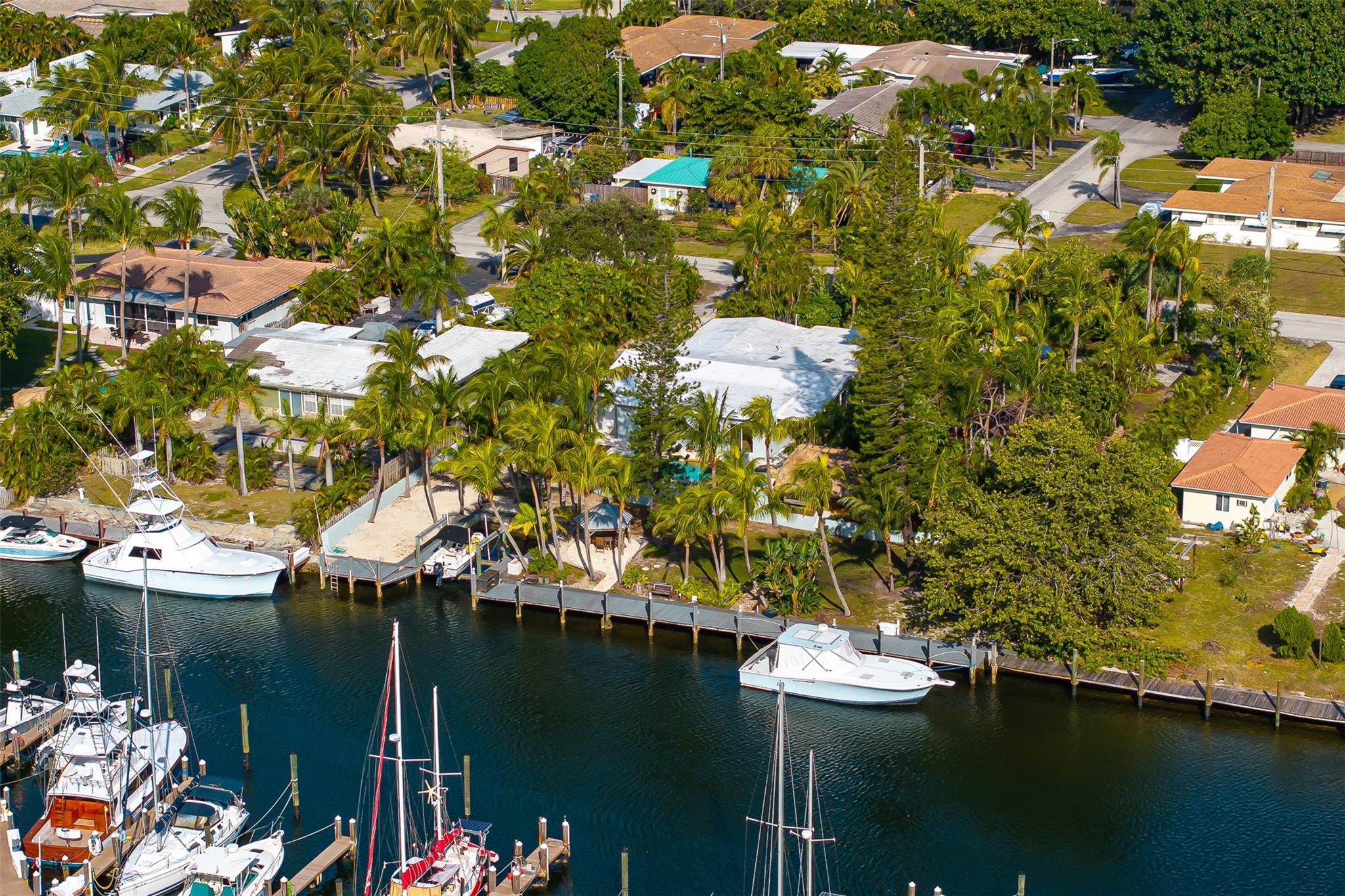 POMPANO ISLES - Residential