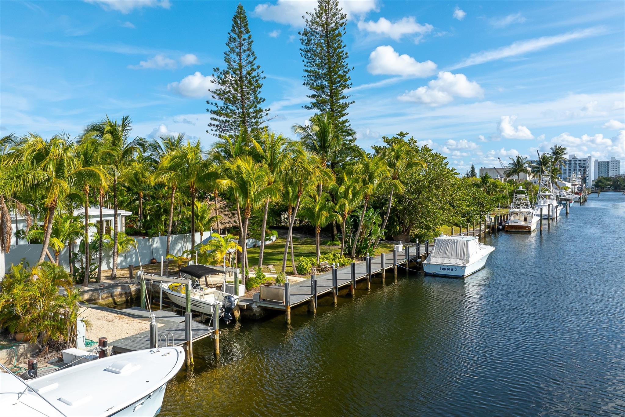 POMPANO ISLES - Residential