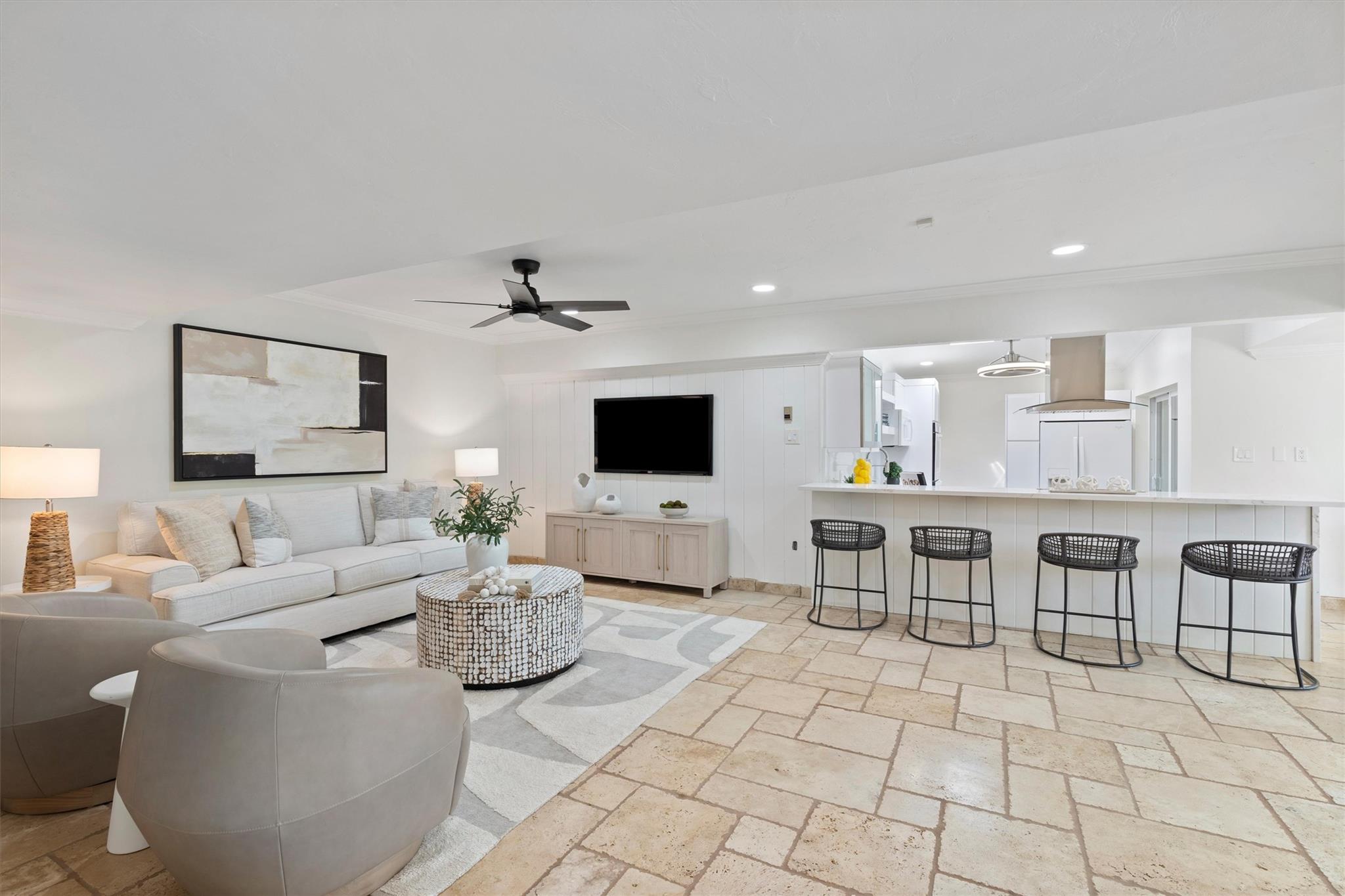 POMPANO ISLES - Residential