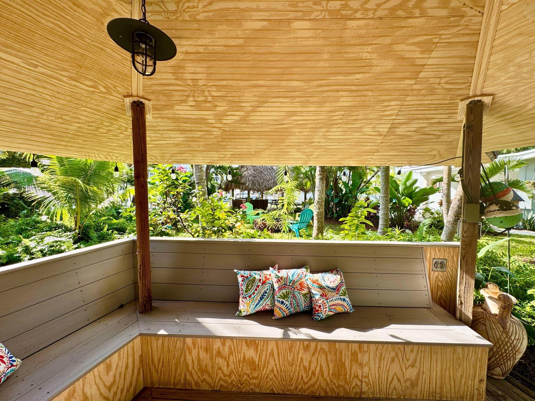 POMPANO ISLES - Residential