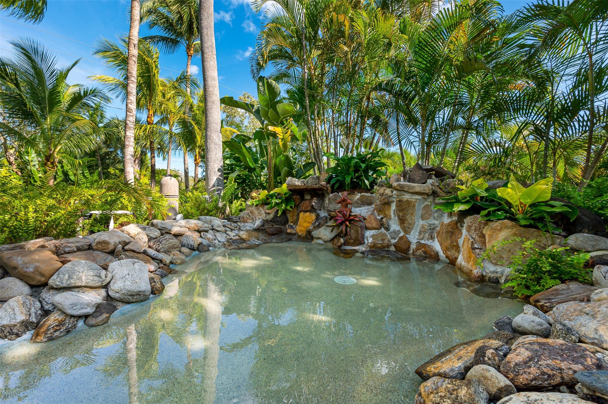 POMPANO ISLES - Residential