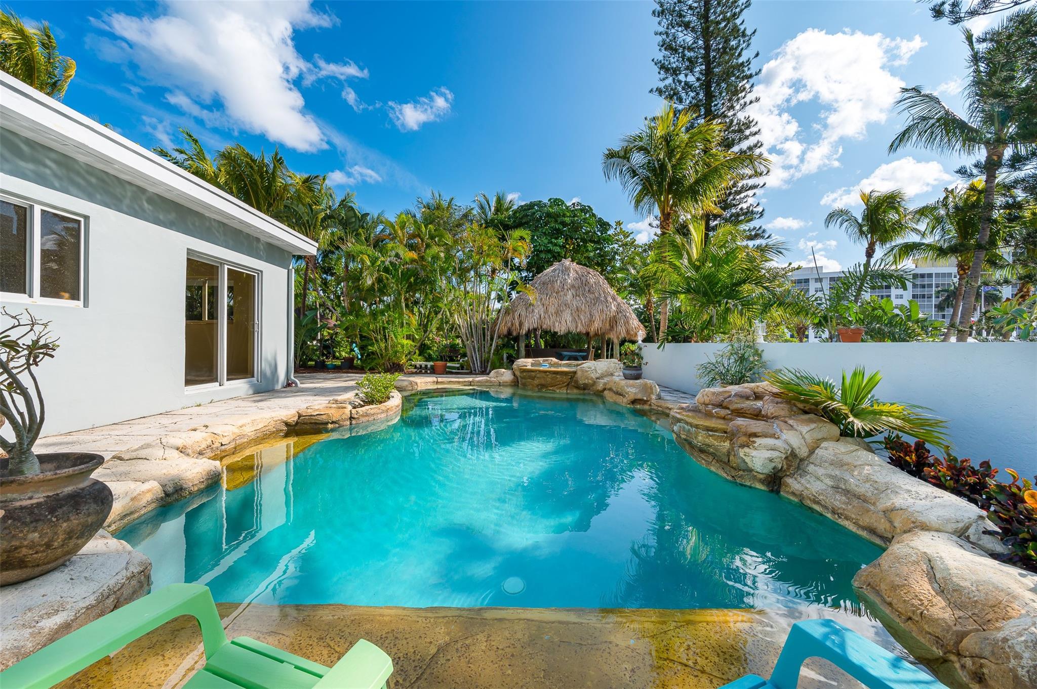 POMPANO ISLES - Residential