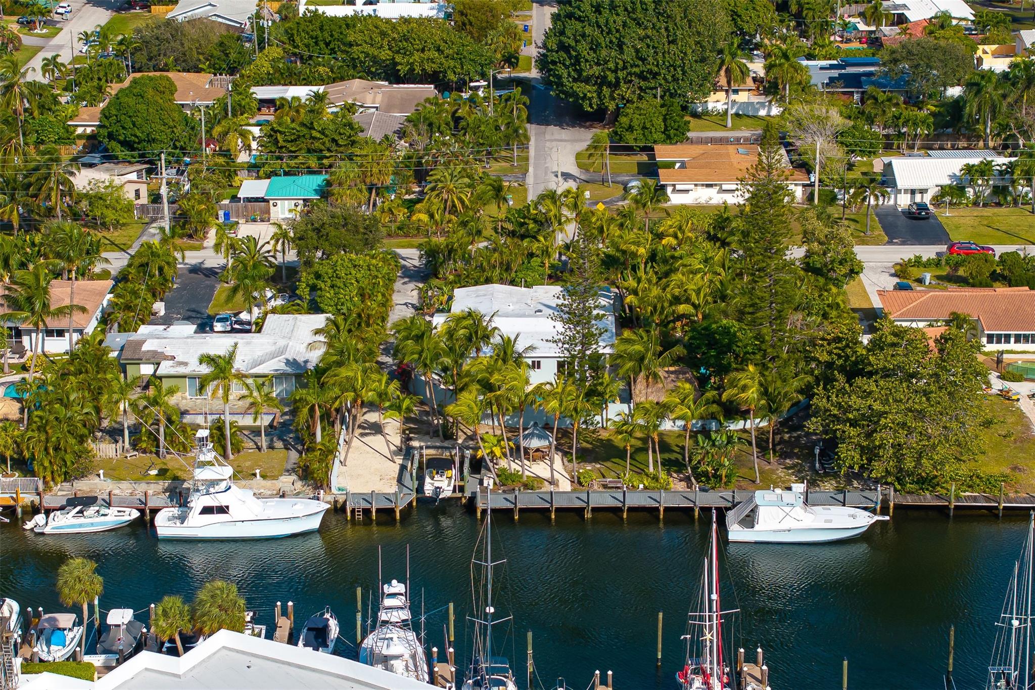 POMPANO ISLES - Residential
