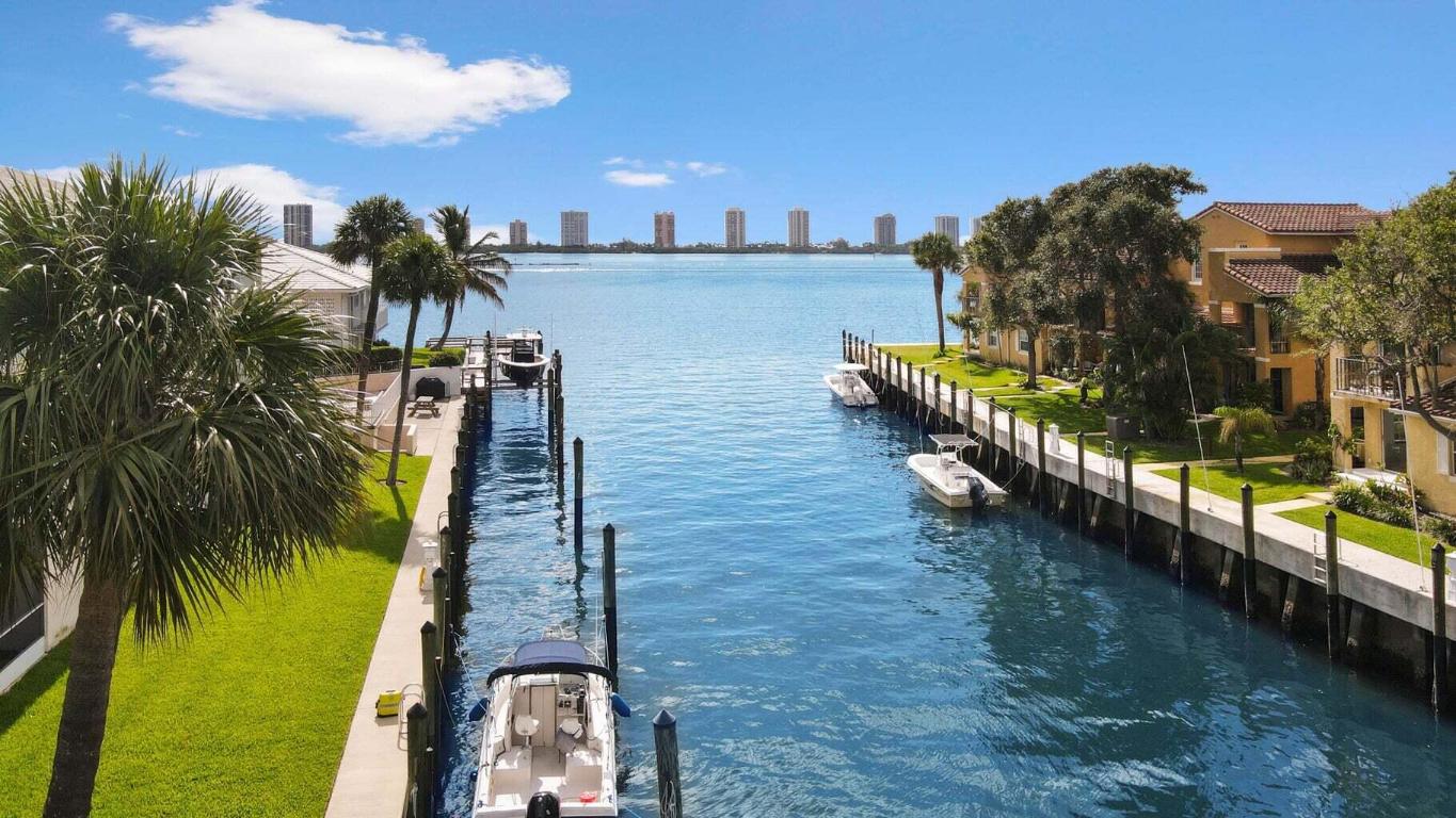 SANDPIPER CONDO - Residential Lease