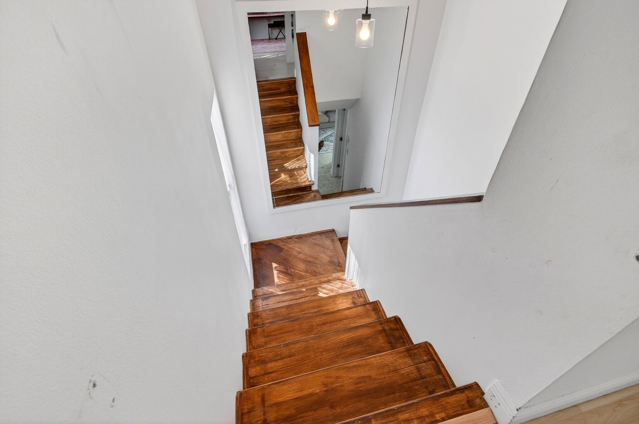 PINEAPPLE WALK 1 - Residential Lease