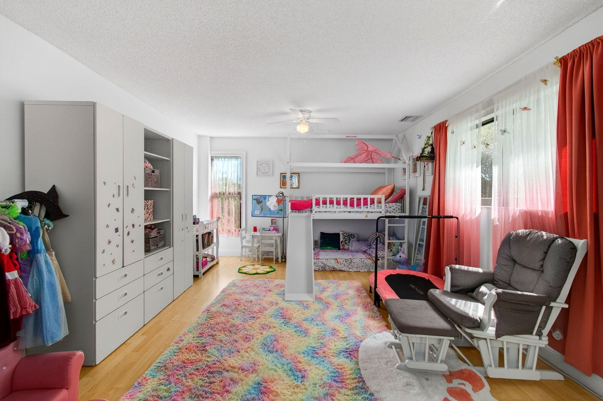 PINEAPPLE WALK 1 - Residential Lease