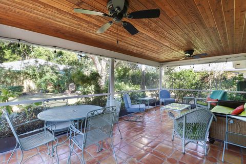 A home in Tequesta