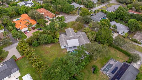 A home in Pinecrest