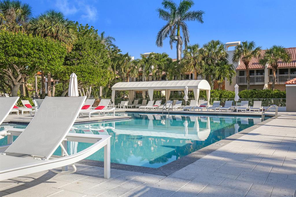 YACHT & RACQUET CLUB OF BOCA RATON CONDO - Residential