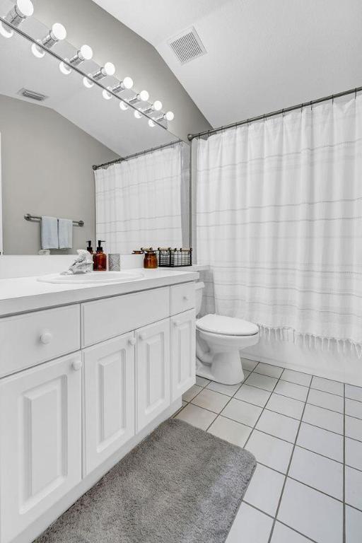 ISLAND OF RIVER BRIDGE - Residential