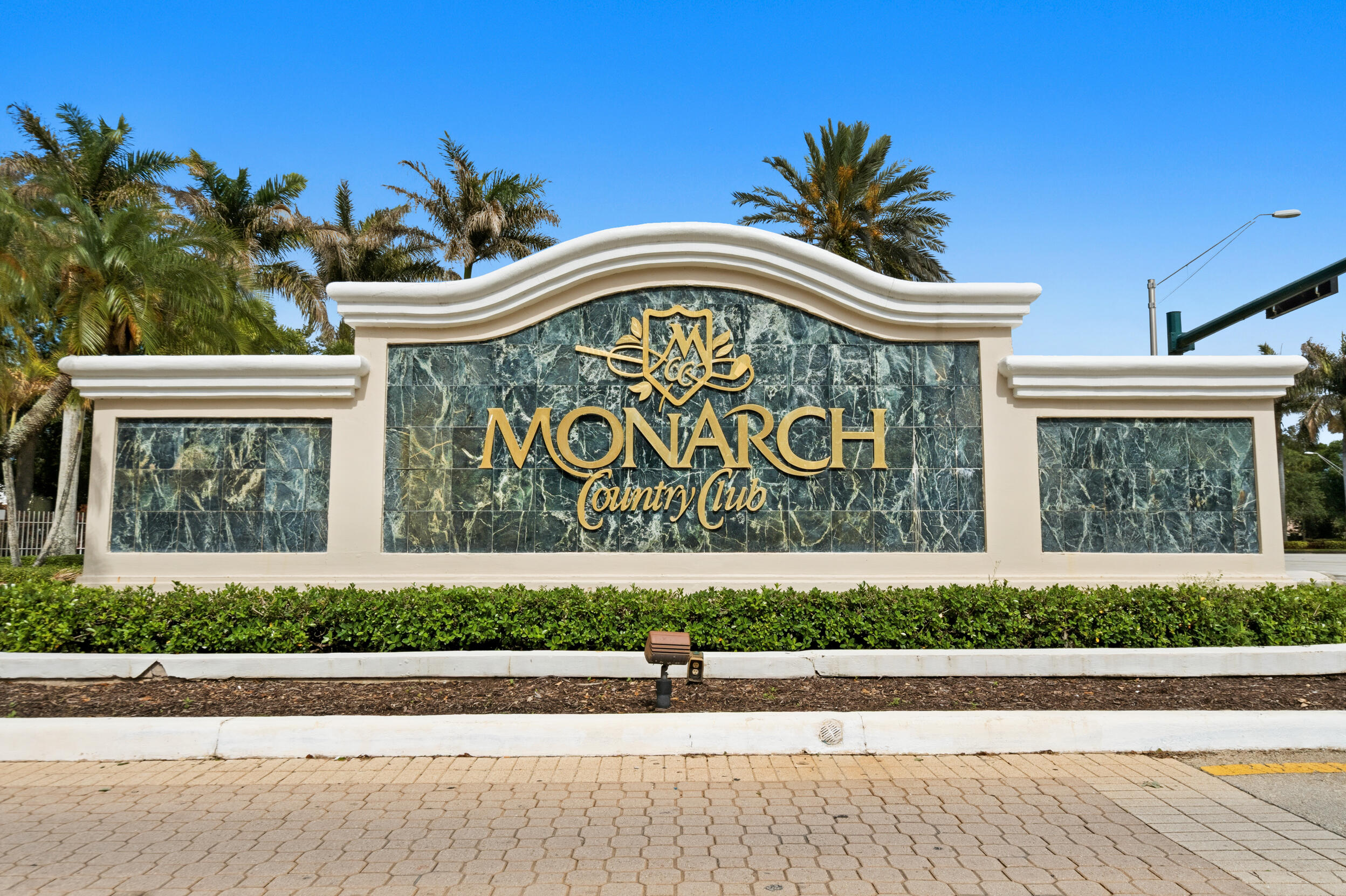 MARTIN DOWNS PLAT NO 31 (AKA MONARCH COUNTRY CLUB) - Residential