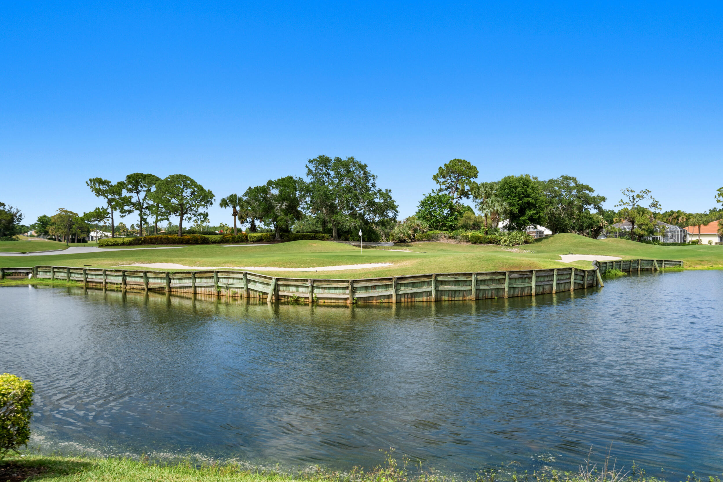 MARTIN DOWNS PLAT NO 31 (AKA MONARCH COUNTRY CLUB) - Residential