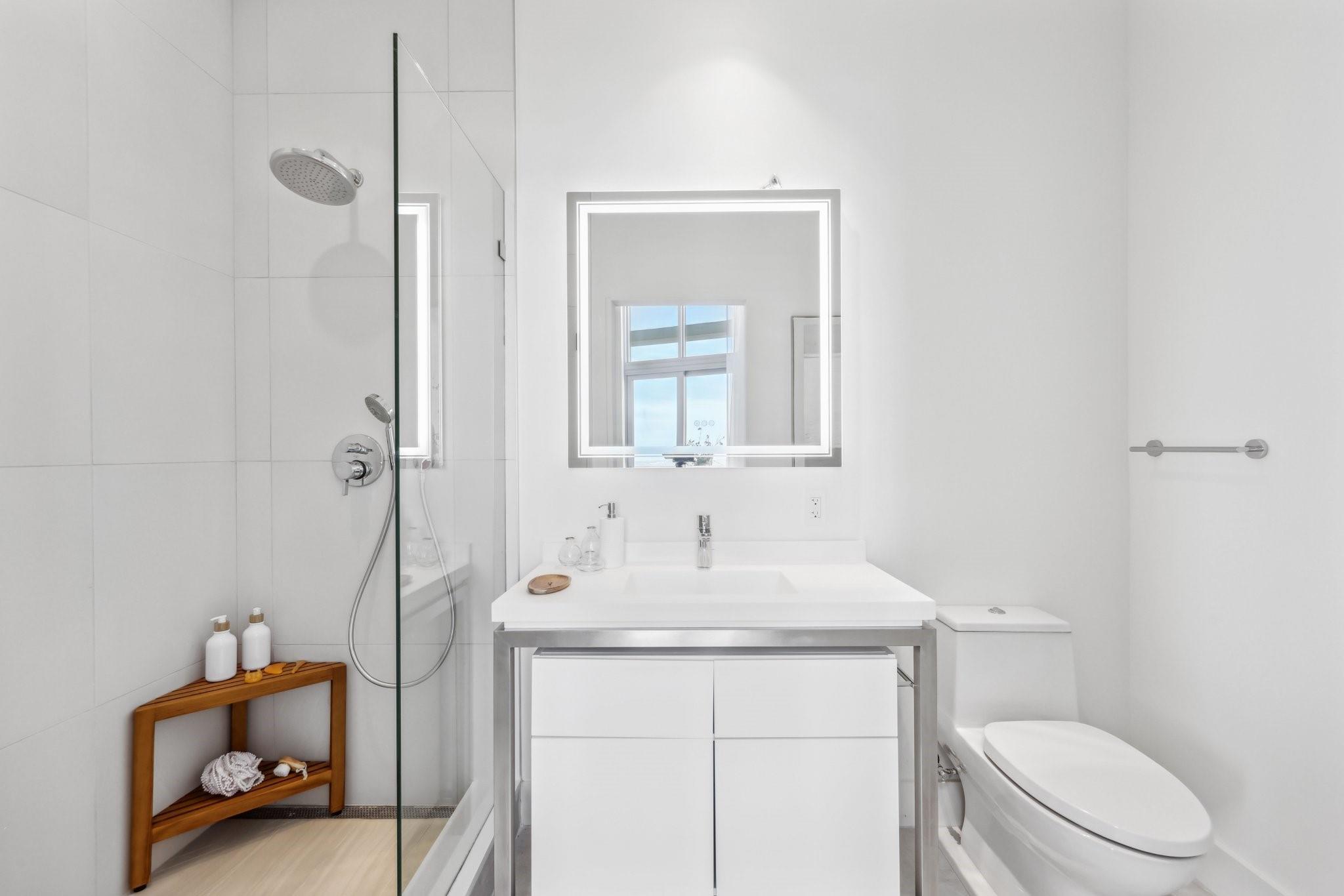 One Metropica - Residential