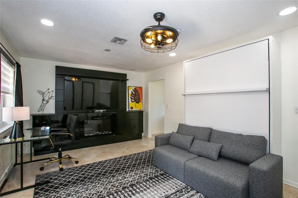 Photo of 1734 NE 20th Avenue #2, Fort Lauderdale, FL 33305 (MLS # F10540298)