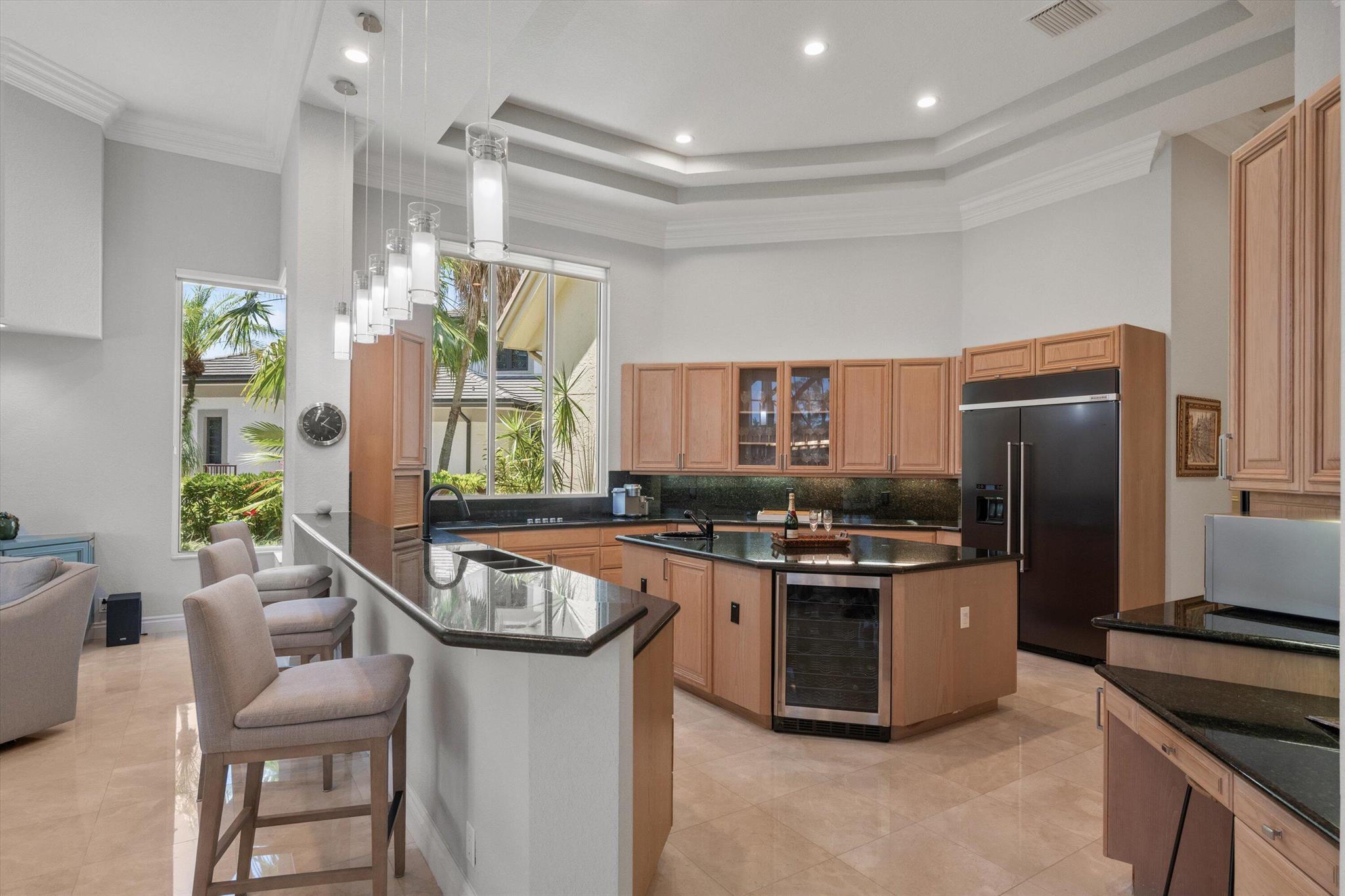 BREAKERS WEST - Residential