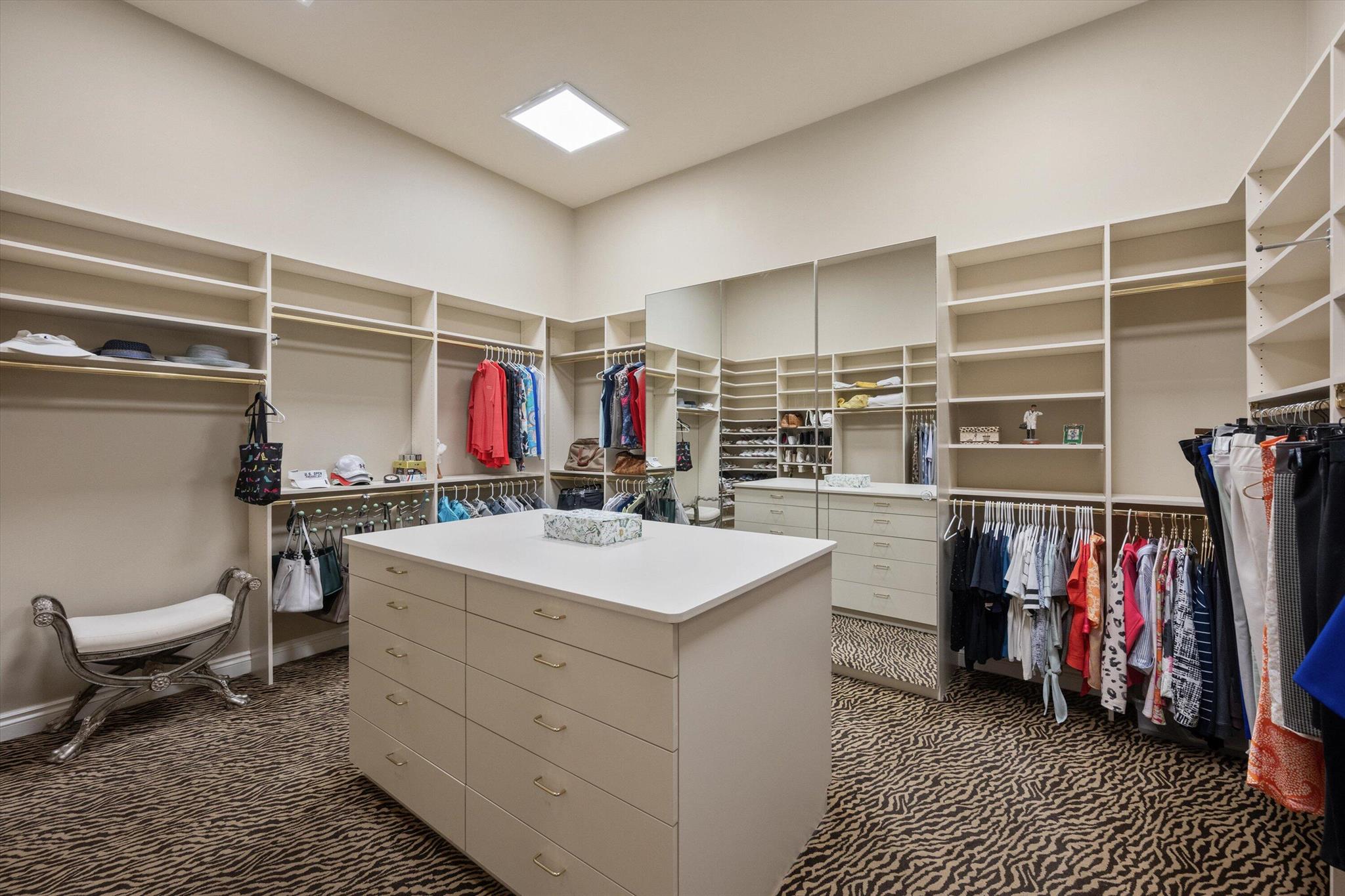 BREAKERS WEST - Residential