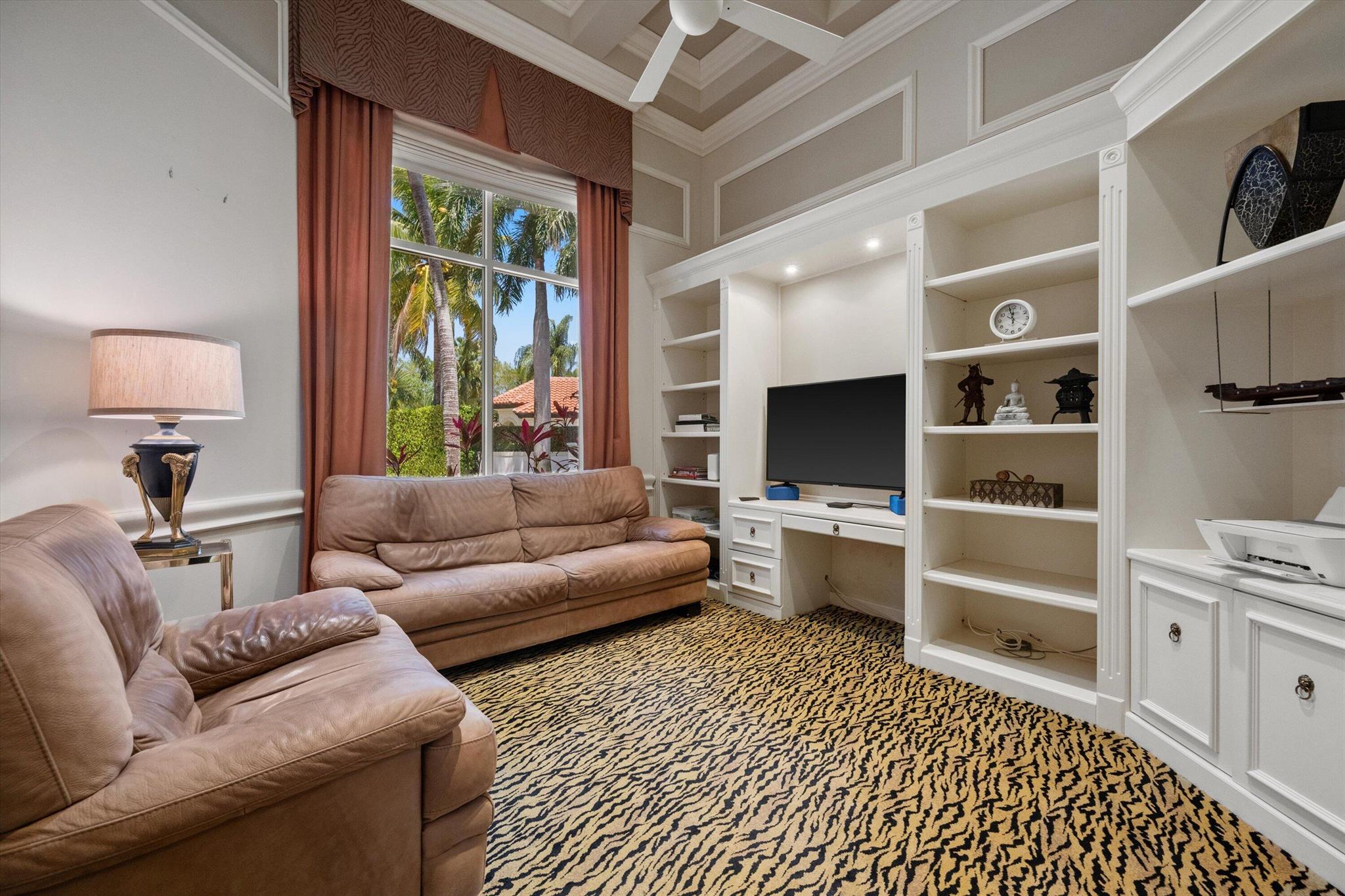 BREAKERS WEST - Residential