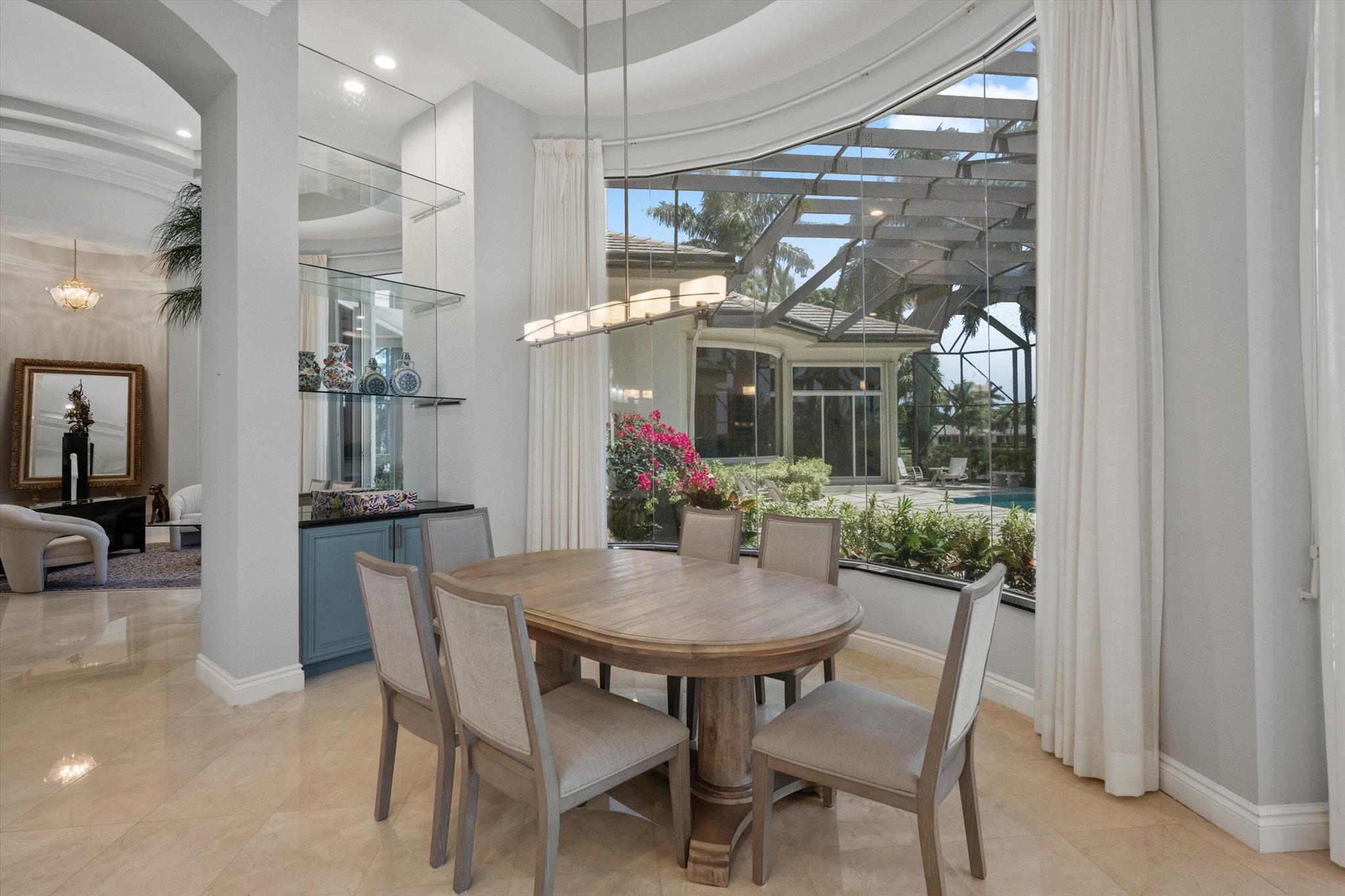 BREAKERS WEST - Residential