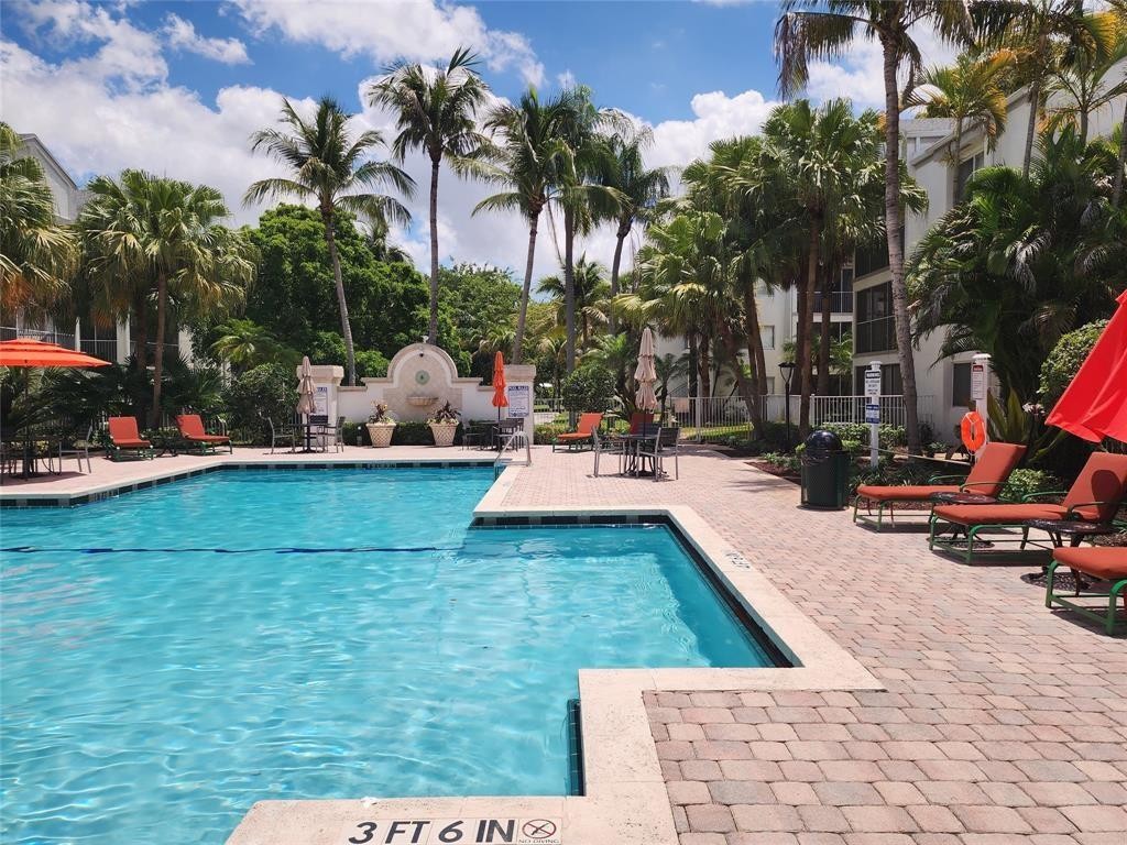 Sun Vista Gardens Condo - Residential Lease