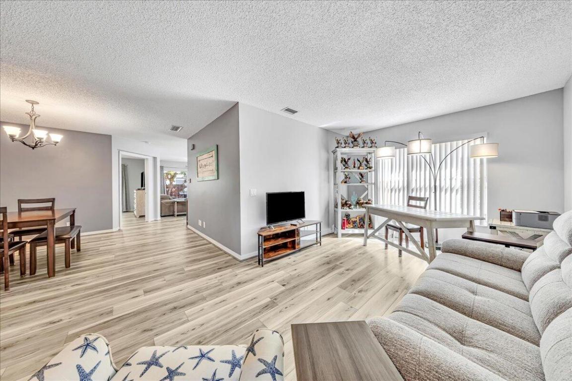 TURTLE RUN - Residential