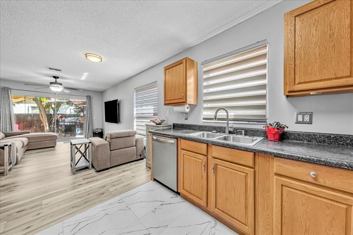 TURTLE RUN - Residential