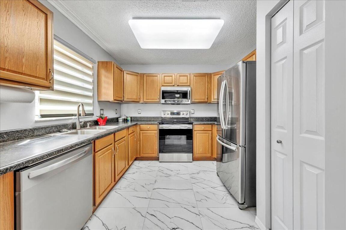 TURTLE RUN - Residential