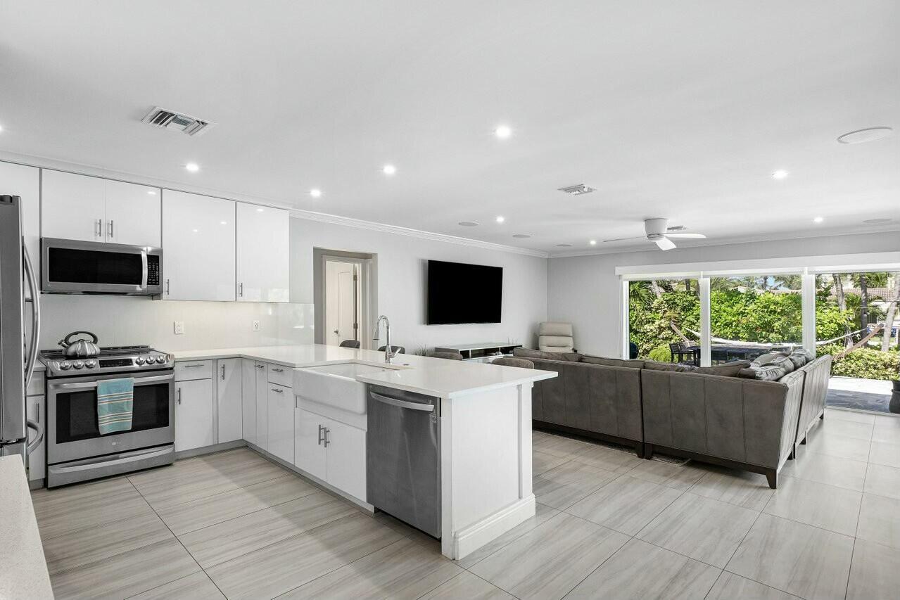 TROPIC ISLE 2ND SEC - Residential