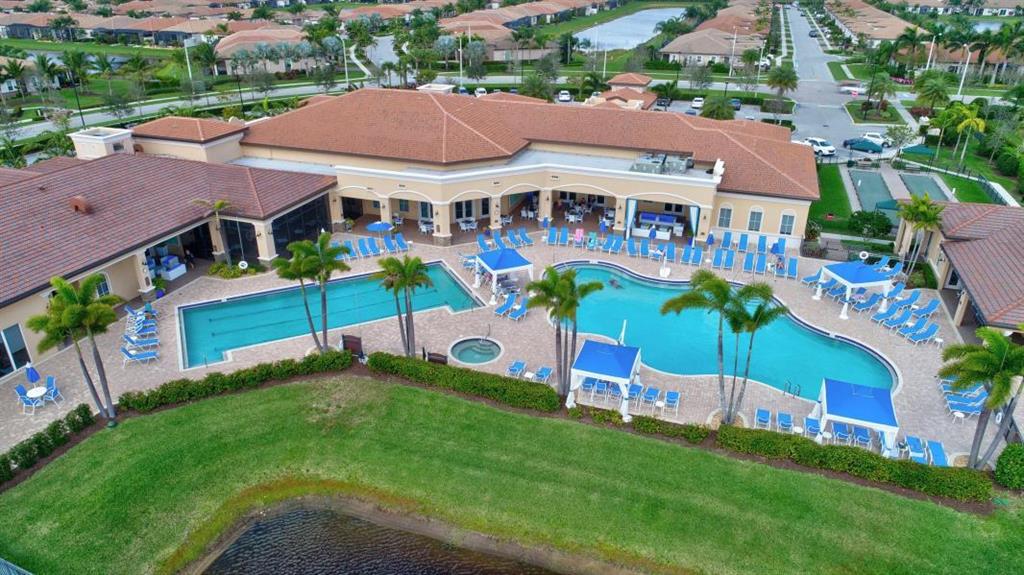 VILLAGGIO RESERVE - Residential