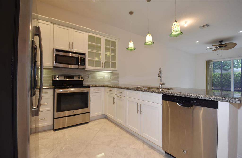 VILLAGGIO RESERVE - Residential