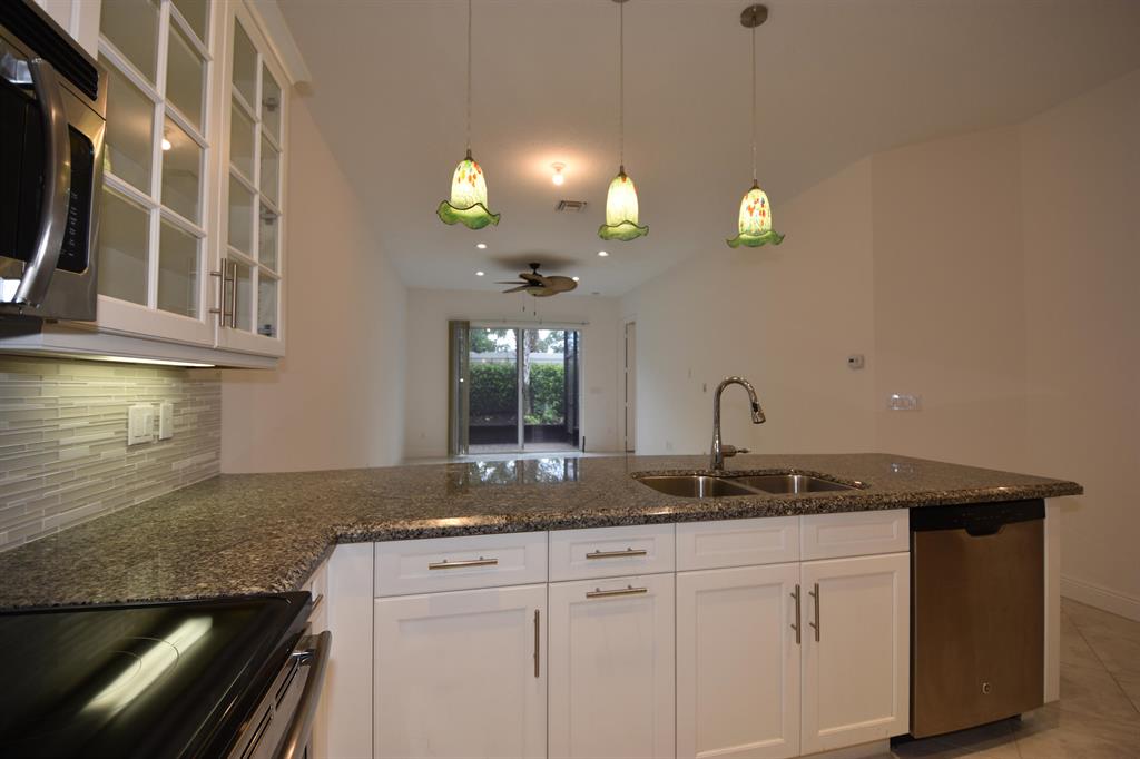 VILLAGGIO RESERVE - Residential