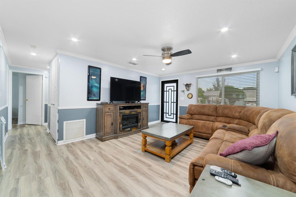 Photo of 1413 Ryan Lane, Royal Palm Beach, FL 33411 (MLS # R11117442)