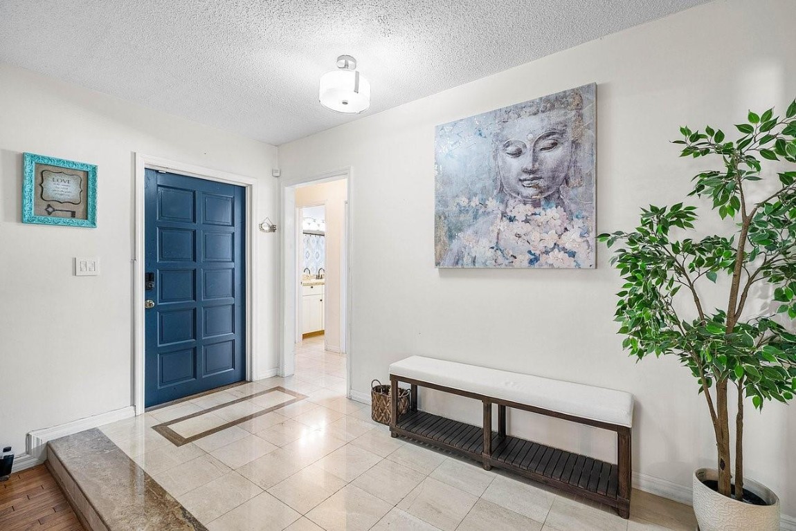 UNIVERSITY HEIGHTS - Residential