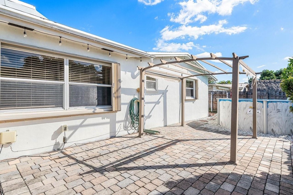 UNIVERSITY HEIGHTS - Residential