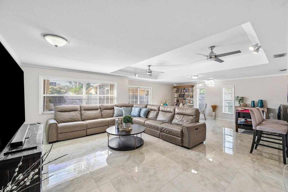 UNIVERSITY HEIGHTS - Residential