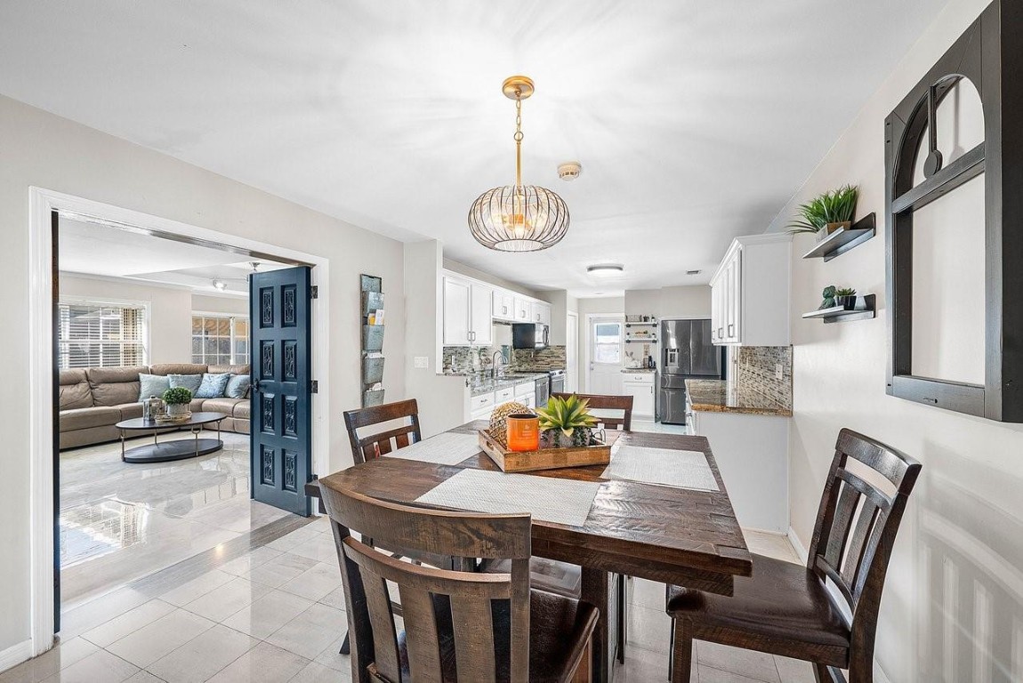 UNIVERSITY HEIGHTS - Residential