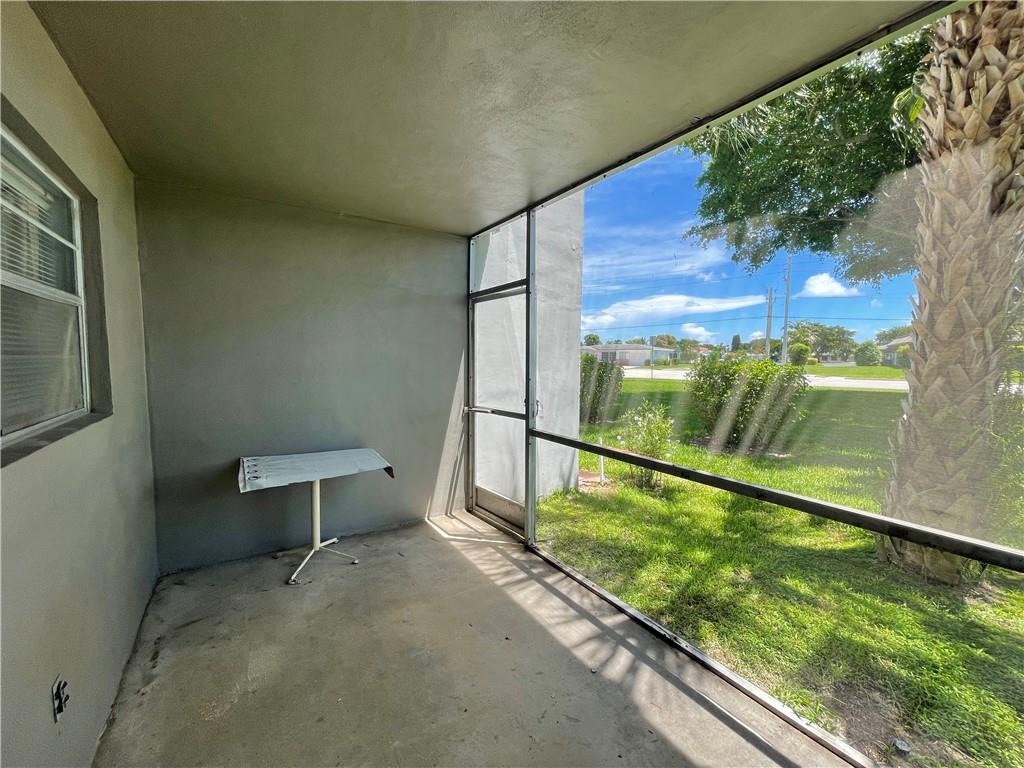 Oriole Golf & Tennis Club - Residential