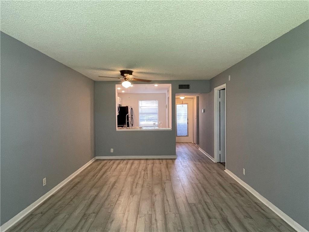Oriole Golf & Tennis Club - Residential