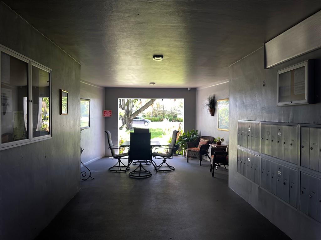 Oriole Golf & Tennis Club - Residential