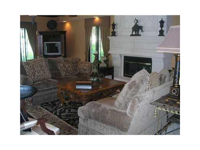 SAN MATERA AT THE GARDENS - Residential Lease