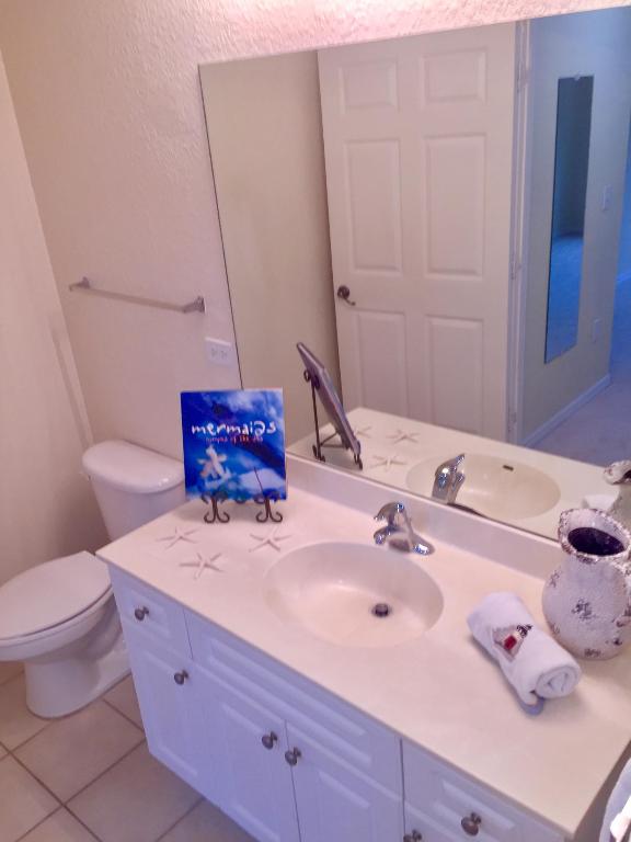 SAN MATERA AT THE GARDENS - Residential Lease