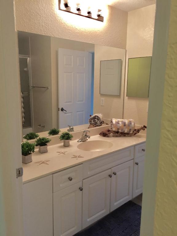 SAN MATERA AT THE GARDENS - Residential Lease