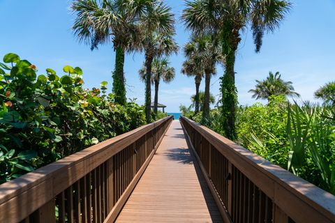 A home in Hutchinson Island