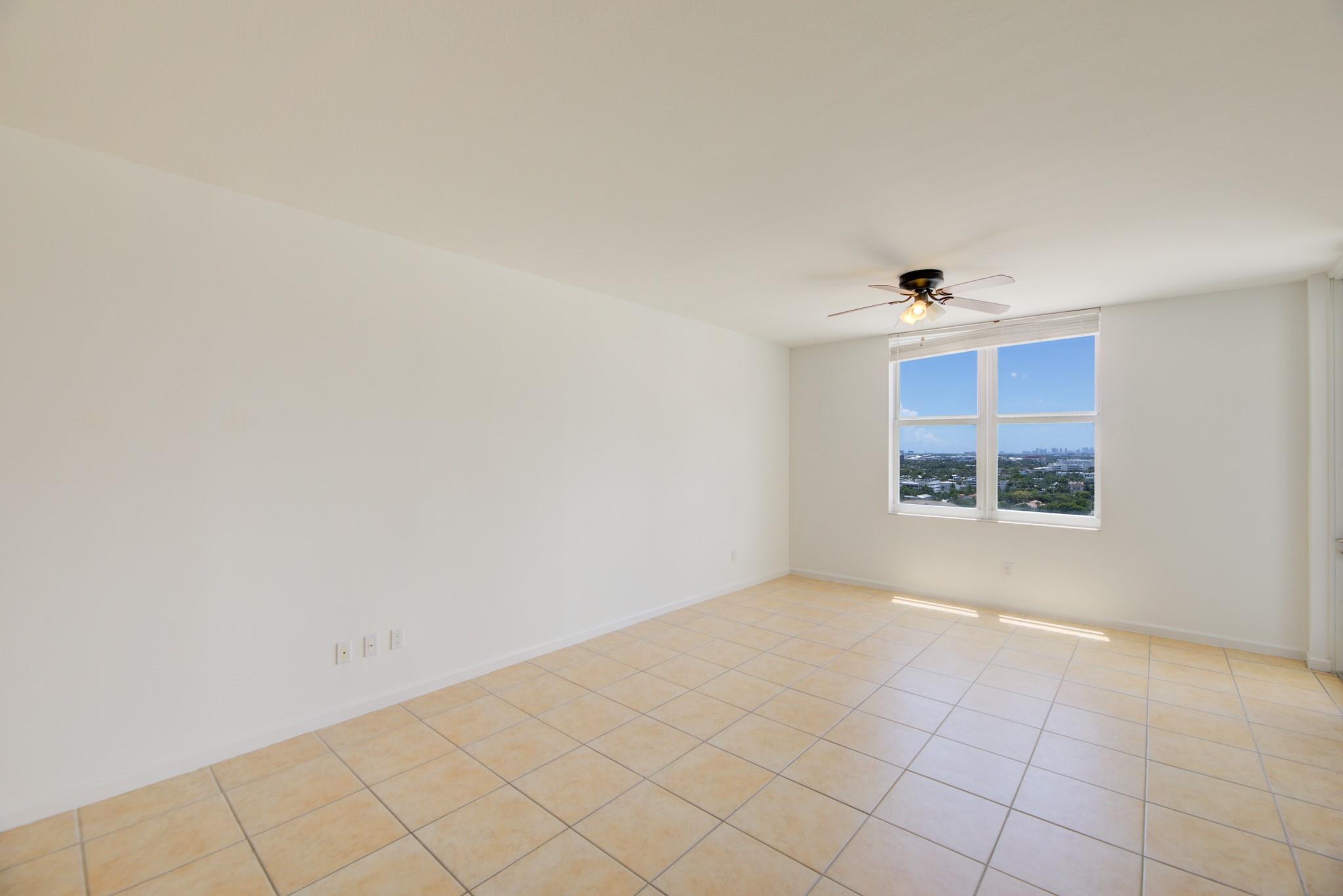 511 SE 5th Ave 1609