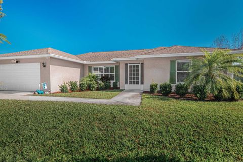 A home in Port St Lucie