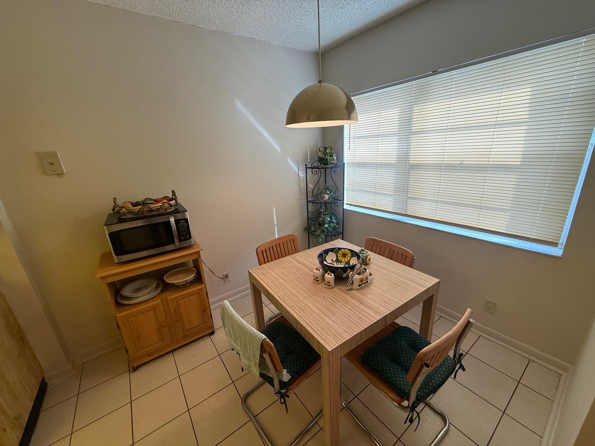 FAIRWAYS OF TAMARAC CONDO - Residential Lease