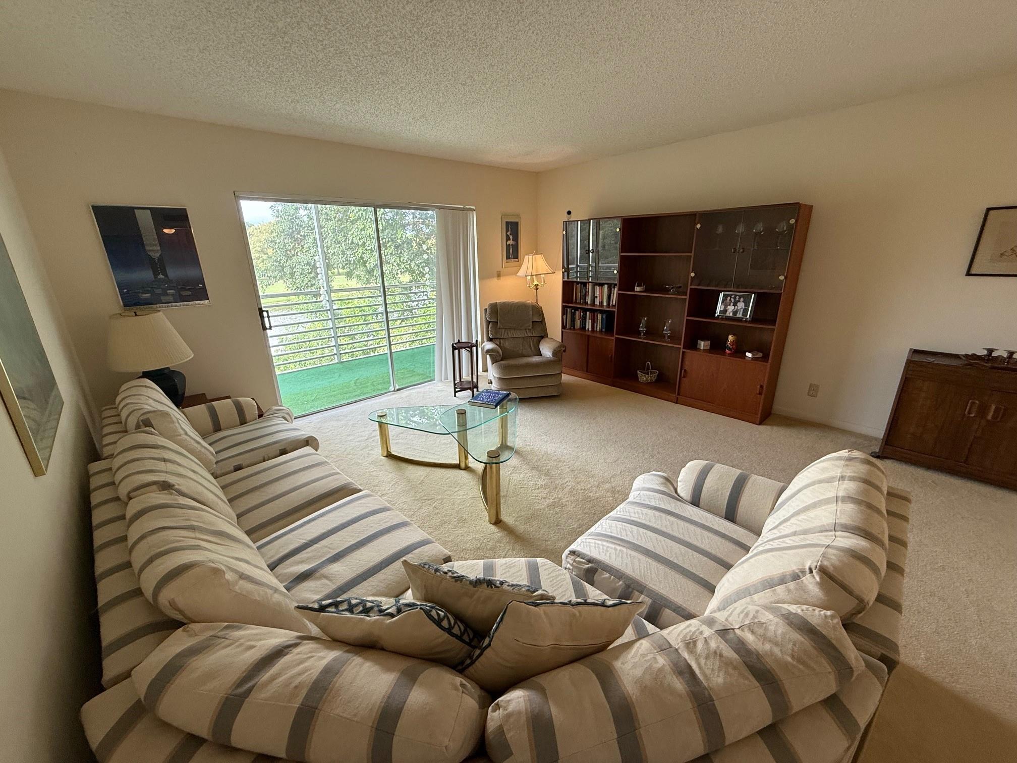 FAIRWAYS OF TAMARAC CONDO - Residential Lease