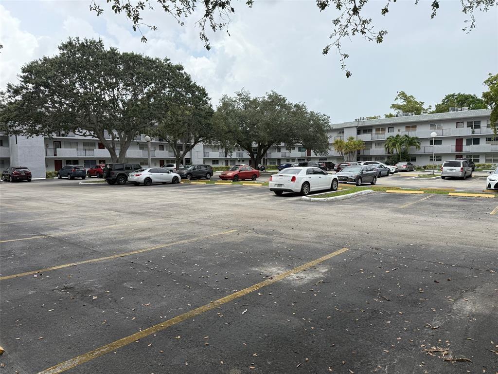 FAIRWAYS OF TAMARAC CONDO - Residential Lease