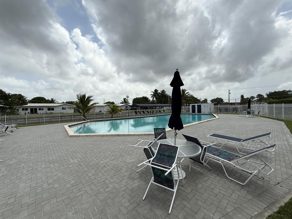 FAIRWAYS OF TAMARAC CONDO - Residential Lease