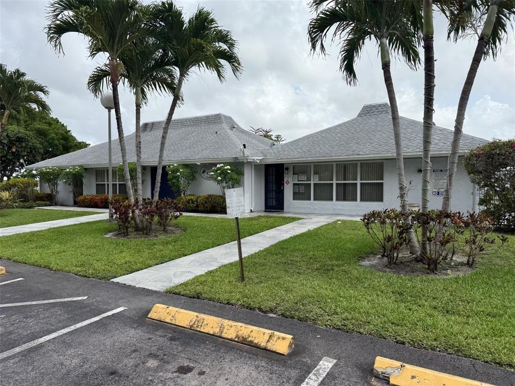 FAIRWAYS OF TAMARAC CONDO - Residential Lease