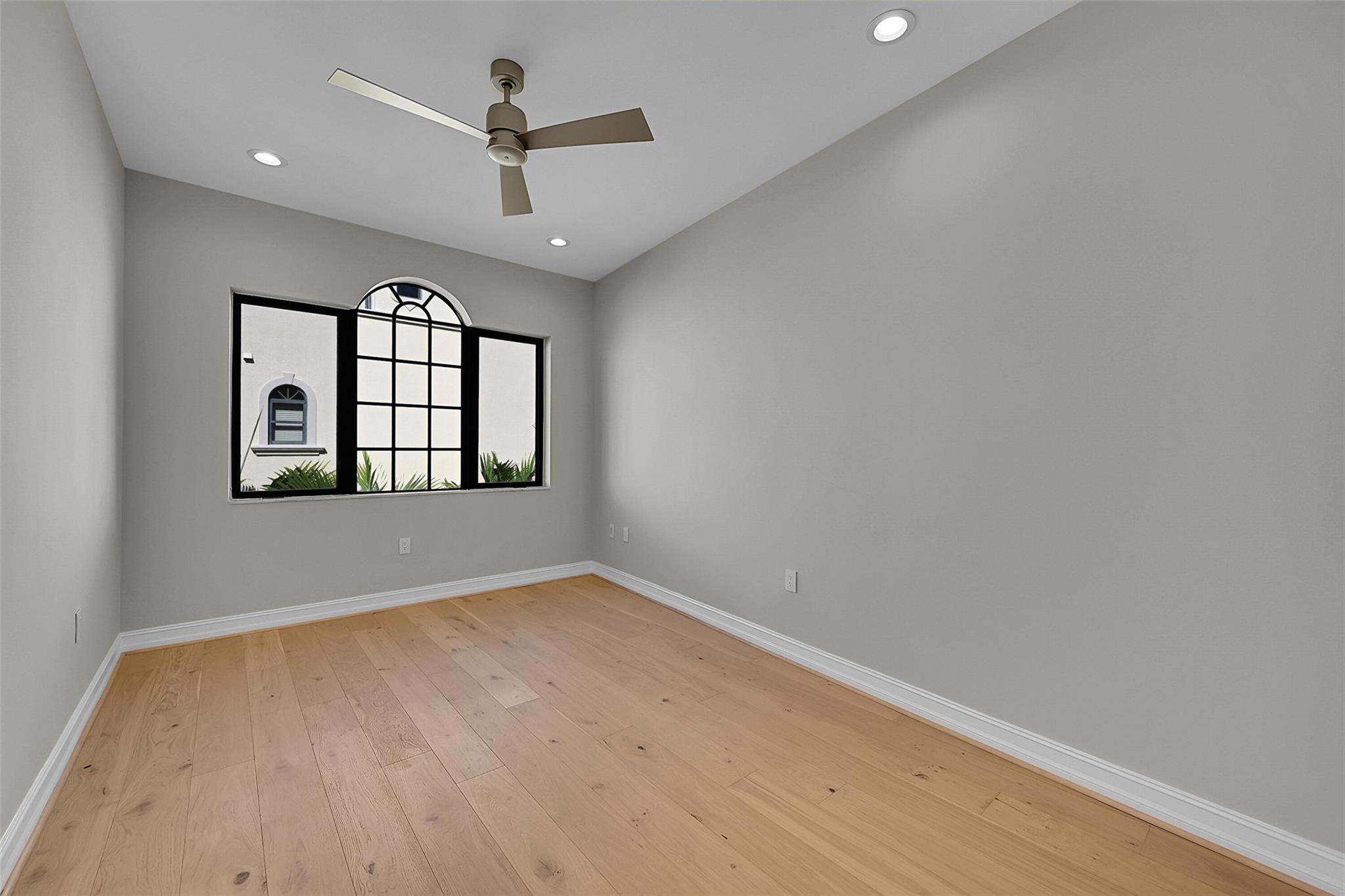 SANTA BARBARA ESTATES - Residential